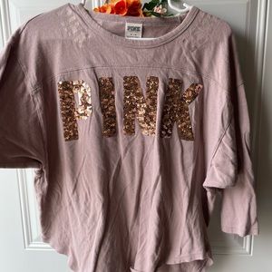 Light purple PINK shirt. Never worn just downsizing my clothes collection!